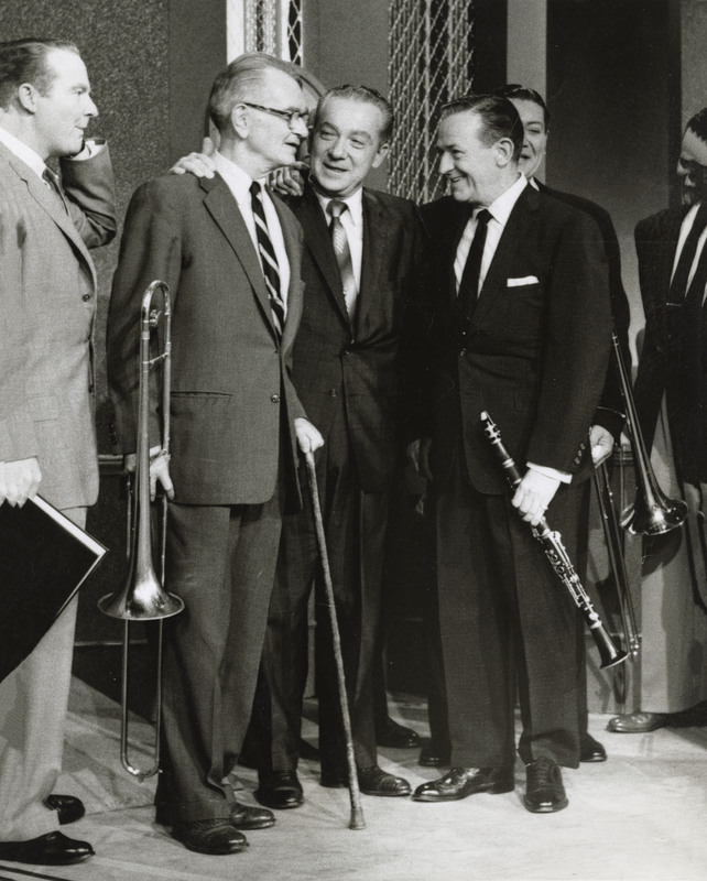 TV host Ralph Edwards, Miff Mole, Red Nichols, Jimmy Dorsey, and Jack Teagarden
