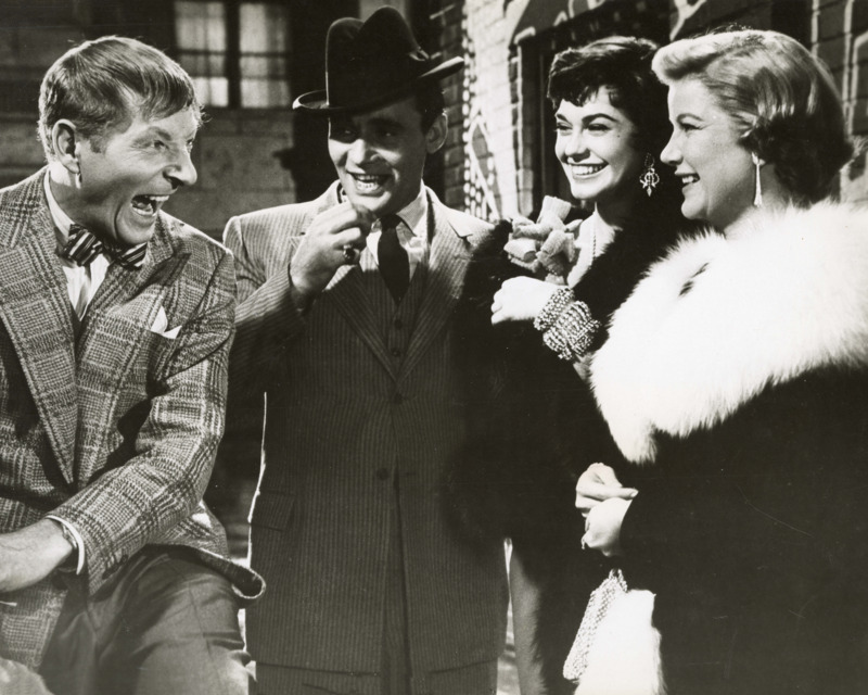 Red Nichols (Danny Kaye), Tony Valani (Harry Guardino), Valerie Allen (Tommye Eden), and Willia Stutsman (Bel Geddes)