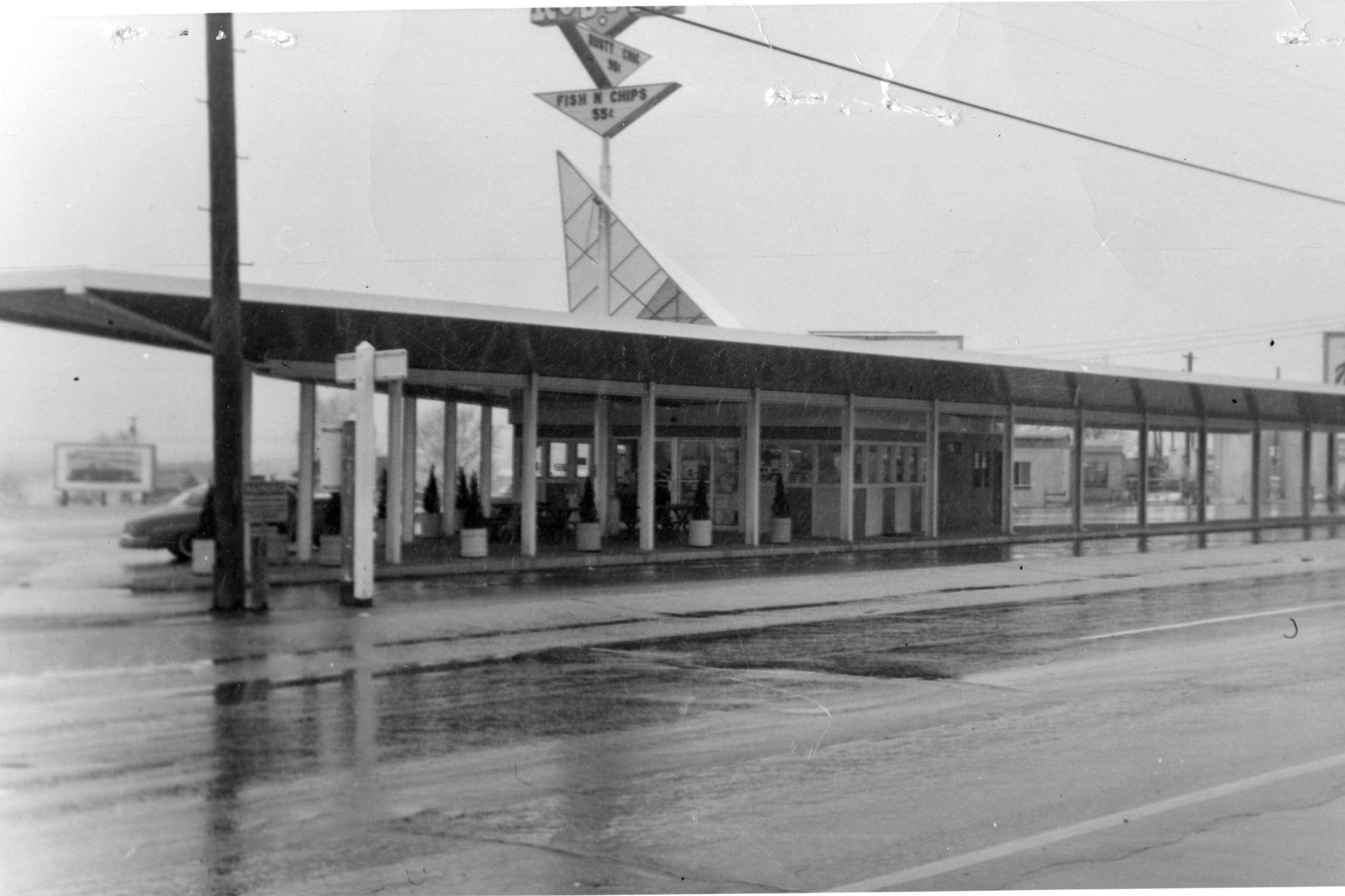 Rusty's Drive inn at 3951 Riverdale Road